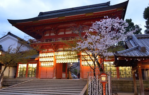 Scopri di più sull'articolo Il fitto calendario di eventi del Gion Matsuri a Kyoto
